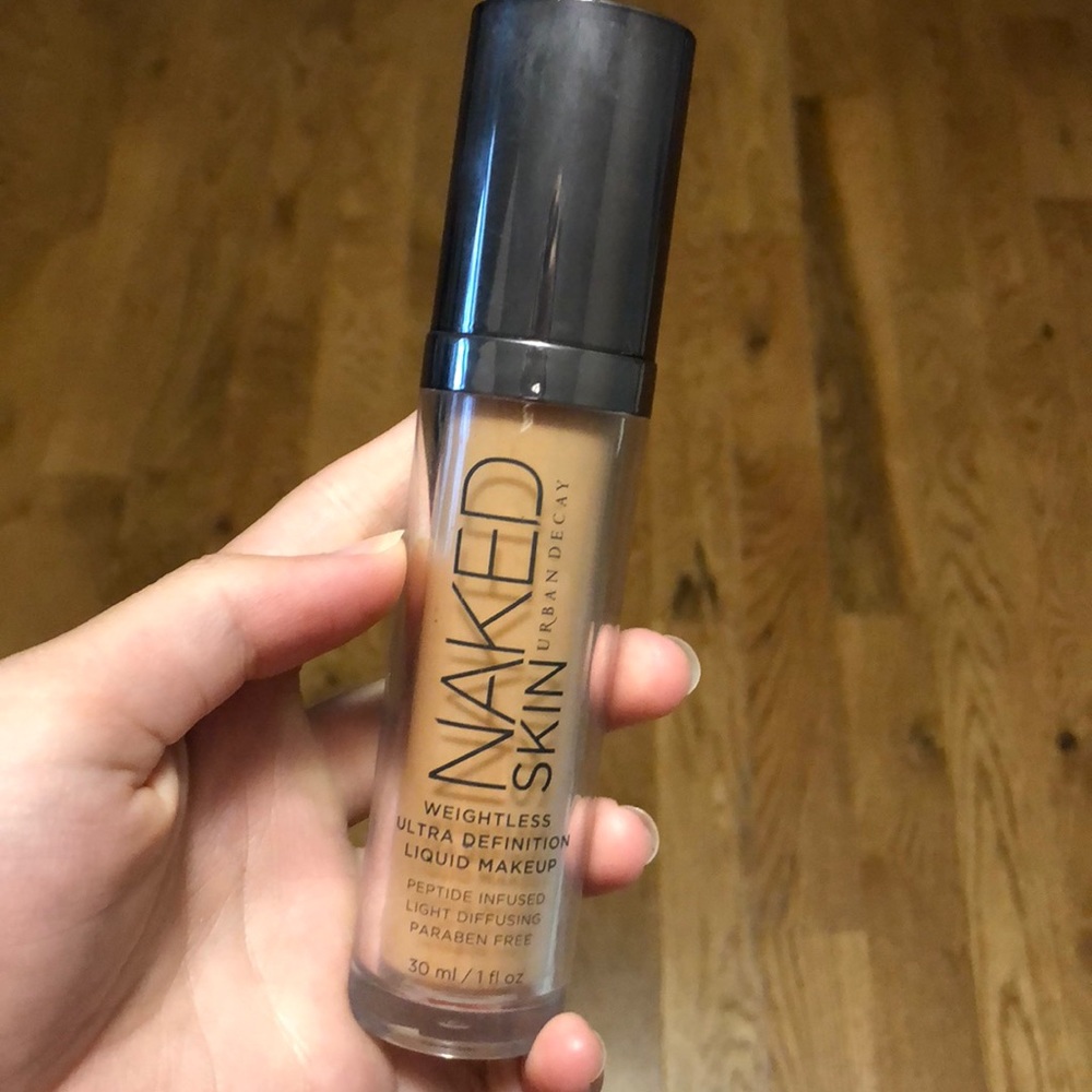 Urban Decay Naked Skin foundation